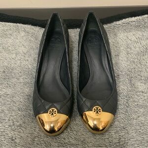 Tory Burch Navy and Gold Quilted Women's Heels